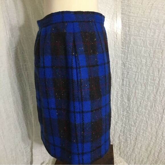 Valentino 100% Wool Blue Plaid Skirt Size 8 - Picture 6 of 11
